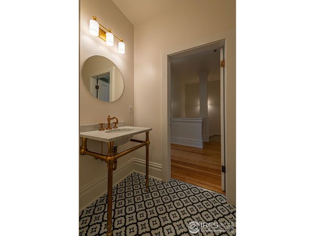 2033 11th St 5, Boulder, CO 80302