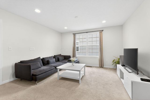 3839 Mystic Way, Grove City, OH 43123