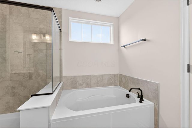 3839 Mystic Way, Grove City, OH 43123