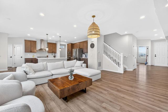 3839 Mystic Way, Grove City, OH 43123