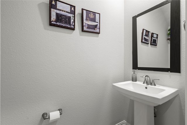 7557 Sheboygan Avenue, Dallas, TX 75228