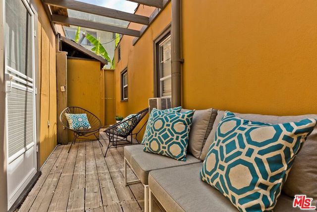 1223 N Ogden Drive, West Hollywood, CA 90046