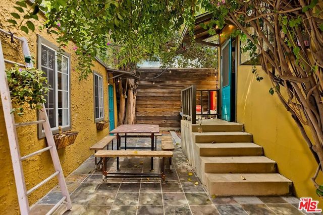 1223 N Ogden Drive, West Hollywood, CA 90046