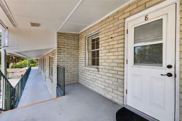 200 E 10TH AVENUE 8, Mount Dora, FL 32757
