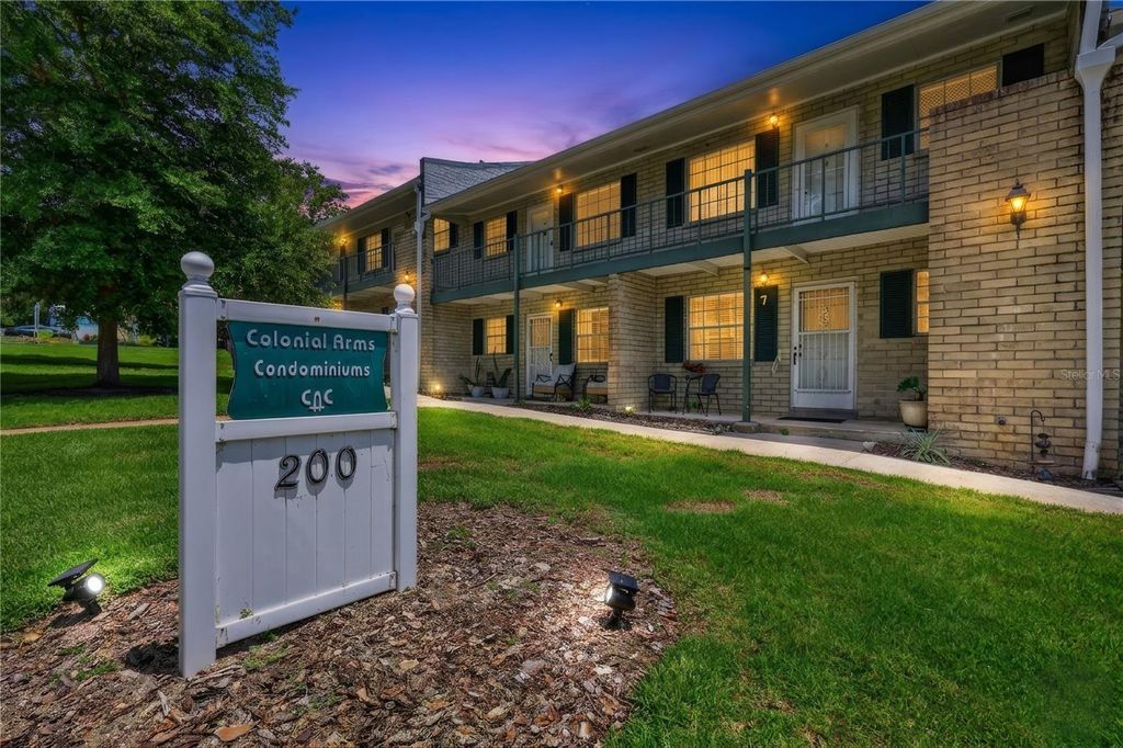 200 E 10TH AVENUE 8, Mount Dora, FL 32757