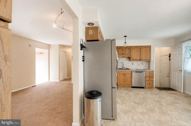 966 N BEECHAM RD, Williamstown, NJ 08094