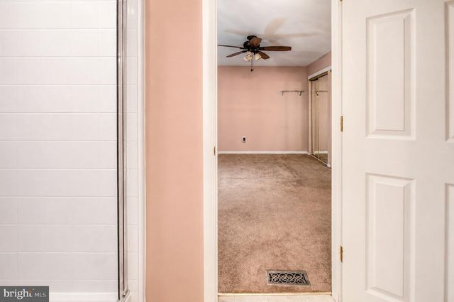 966 N BEECHAM RD, Williamstown, NJ 08094
