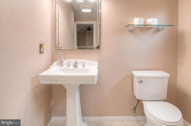 966 N BEECHAM RD, Williamstown, NJ 08094