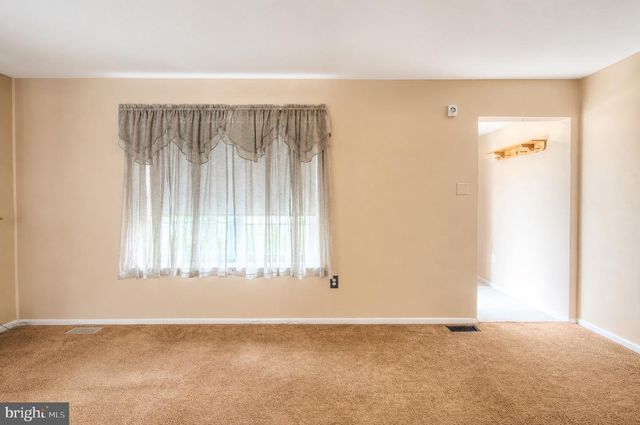 966 N BEECHAM RD, Williamstown, NJ 08094