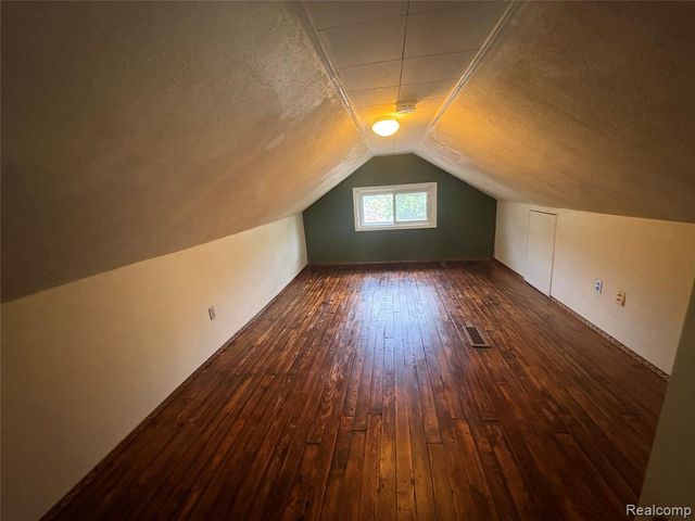 344 Vester Street, Ferndale, MI 48220