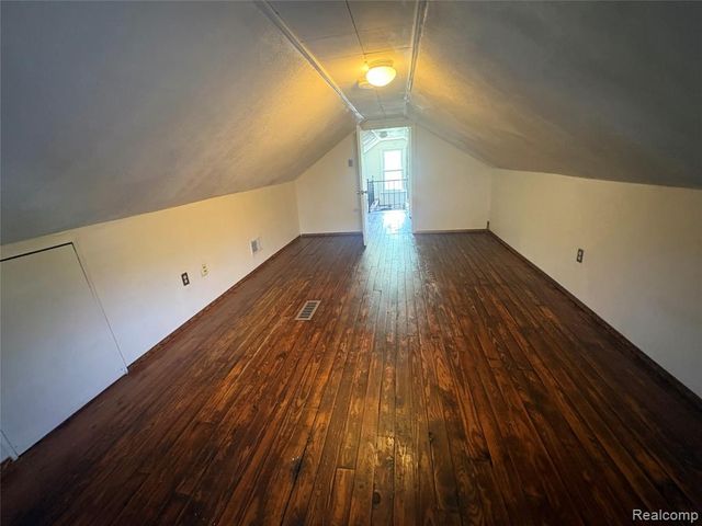 344 Vester Street, Ferndale, MI 48220