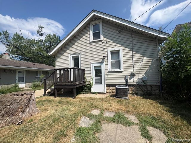 344 Vester Street, Ferndale, MI 48220