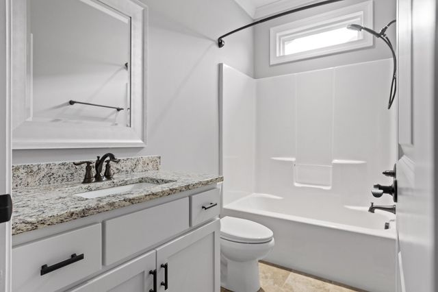 6559 Satjanon Drive, Ooltewah, TN 37363