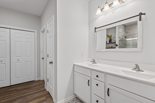 764 Blackstone Court, Kouts, IN 46347