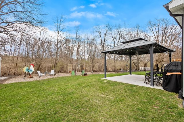 764 Blackstone Court, Kouts, IN 46347