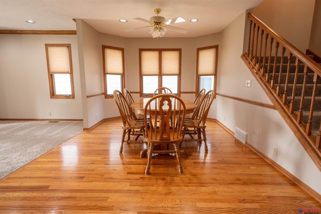 1925 S 11 Street, Omaha, NE 68108