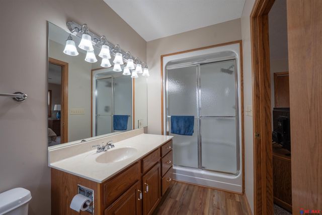 1925 S 11 Street, Omaha, NE 68108
