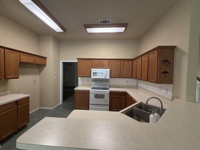 6030 Bentwood Drive, Midlothian, TX 76065