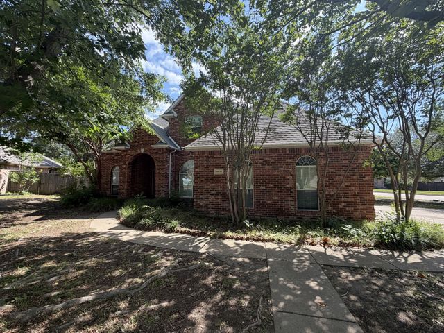 6030 Bentwood Drive, Midlothian, TX 76065