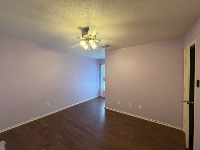6030 Bentwood Drive, Midlothian, TX 76065