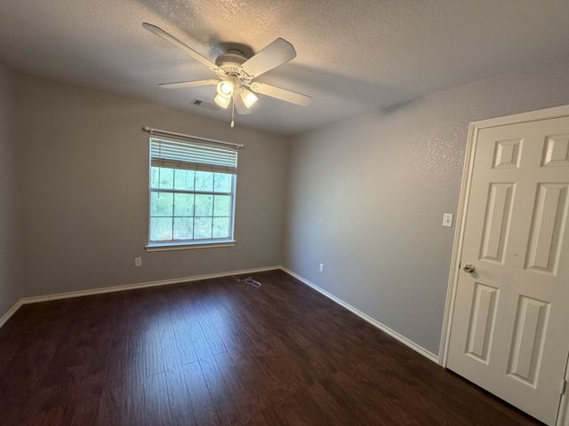 6030 Bentwood Drive, Midlothian, TX 76065