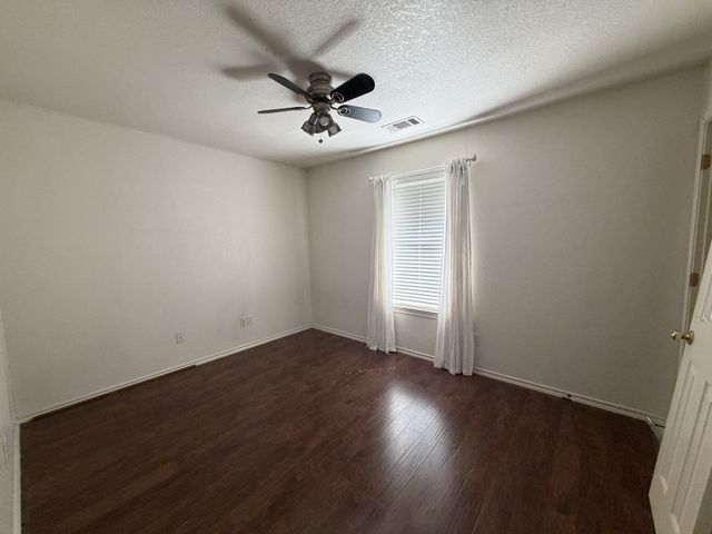6030 Bentwood Drive, Midlothian, TX 76065