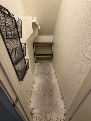 6030 Bentwood Drive, Midlothian, TX 76065