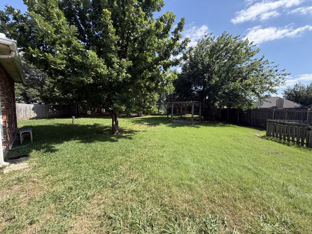 6030 Bentwood Drive, Midlothian, TX 76065
