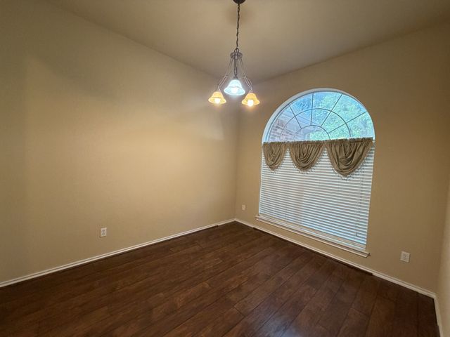 6030 Bentwood Drive, Midlothian, TX 76065