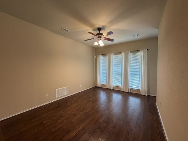 6030 Bentwood Drive, Midlothian, TX 76065