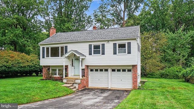 314 COLONIAL DR, Exton, PA 19341