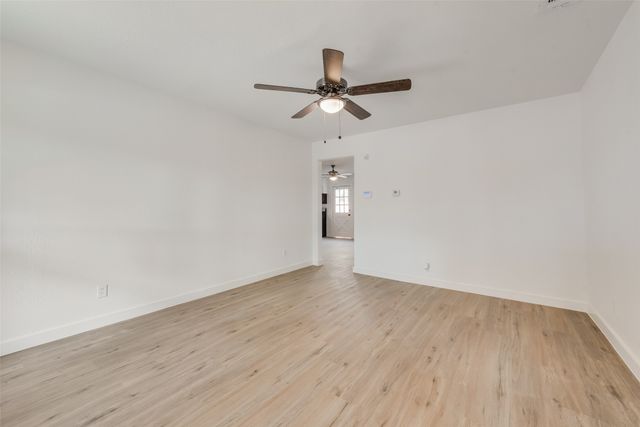 310 Old Mill Lane, Dallas, TX 75217