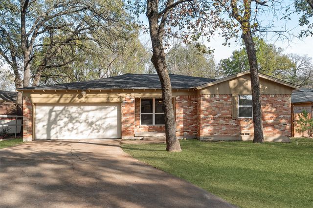 310 Old Mill Lane, Dallas, TX 75217