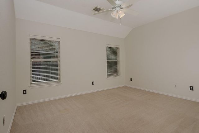 14 Filigree Pines Place, The Woodlands, TX 77382