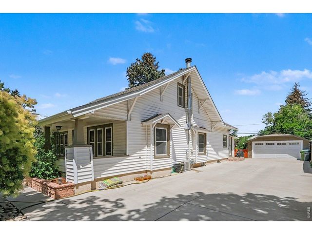 319 W 8th St, Loveland, CO 80537