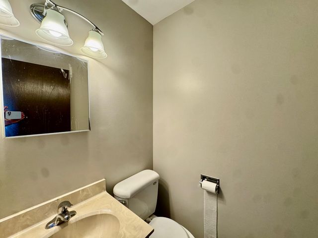 119 Garden Drive, Montgomery, IL 60538