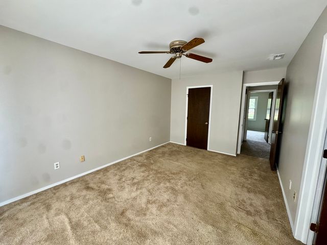 119 Garden Drive, Montgomery, IL 60538