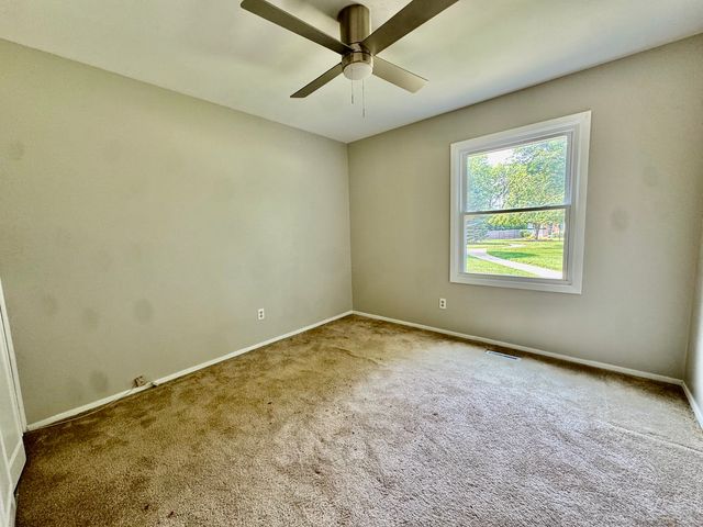 119 Garden Drive, Montgomery, IL 60538