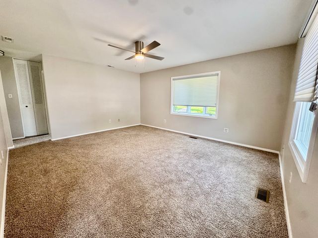119 Garden Drive, Montgomery, IL 60538
