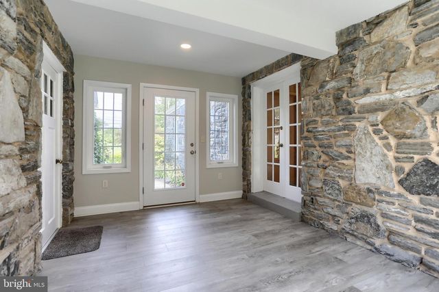 235 NARROWS DR, Lebanon, PA 17046