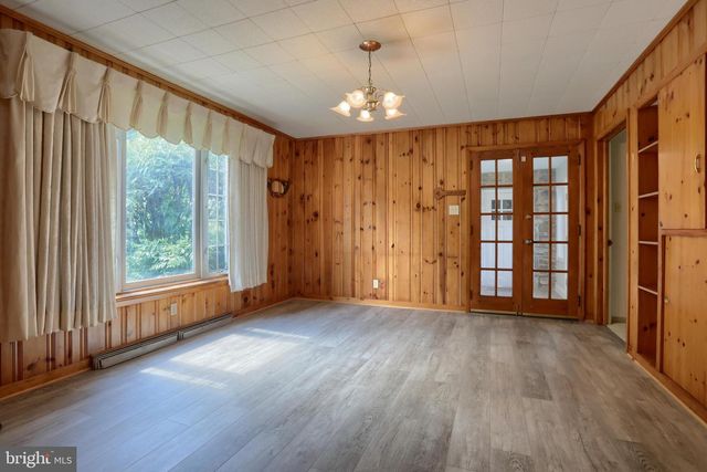 235 NARROWS DR, Lebanon, PA 17046