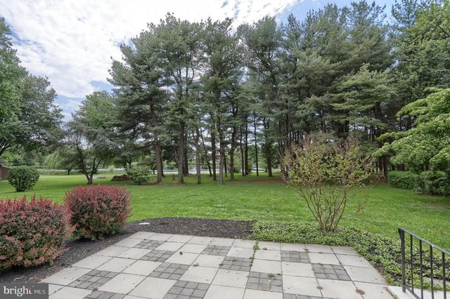 235 NARROWS DR, Lebanon, PA 17046