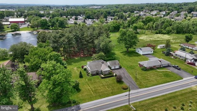 235 NARROWS DR, Lebanon, PA 17046