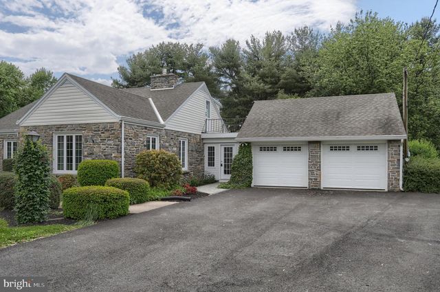 235 NARROWS DR, Lebanon, PA 17046