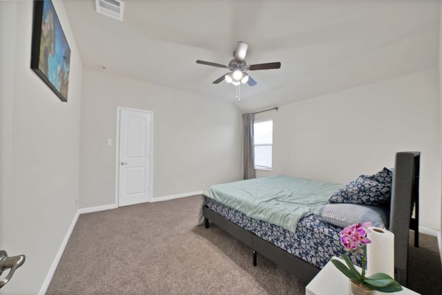 3813 Silver City Avenue, Aubrey, TX 76227