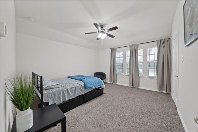 3813 Silver City Avenue, Aubrey, TX 76227