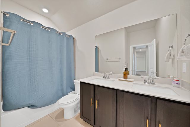 3813 Silver City Avenue, Aubrey, TX 76227