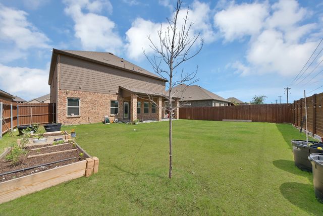 3813 Silver City Avenue, Aubrey, TX 76227