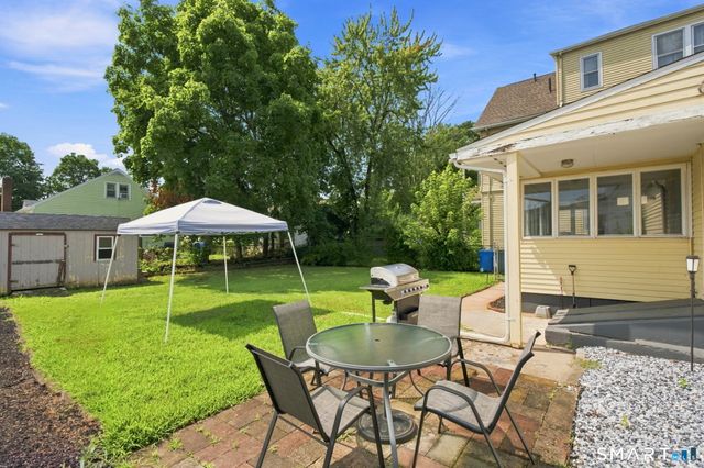 21 Cromwell Street, Hartford, CT 06114