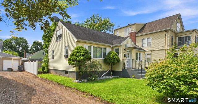 21 Cromwell Street, Hartford, CT 06114